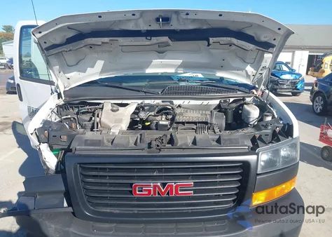 2018 GMC Savana 2500 Work Van z USA, uszkodzony, nr VIN 1GTW7AFGXJ1332376